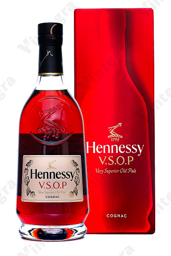 Hennessy VSOP Privilege, 0.7 л., Франция, подарочная упаковка