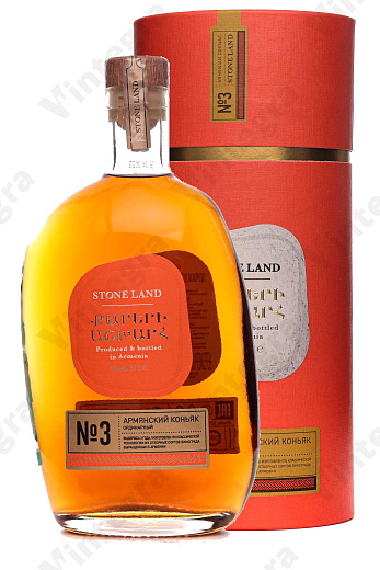 Страна Камней №3 трёхлетний, 0.5 л., 40%, Армения, подарочная упаковка