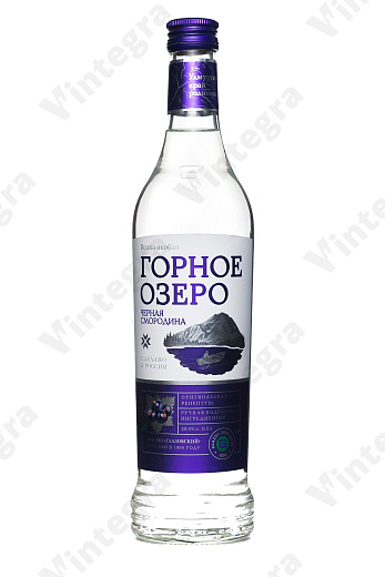 Горное озеро черная смородина, 0.5 л., 38%, Россия